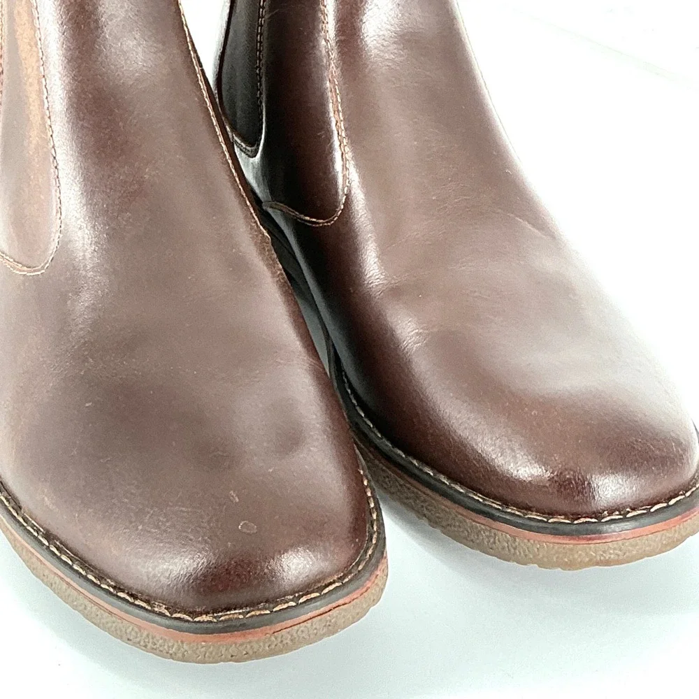 IZOD Mens Size 10.5 Brown Leather Chelsea Boots Pull On Ankle Booties
